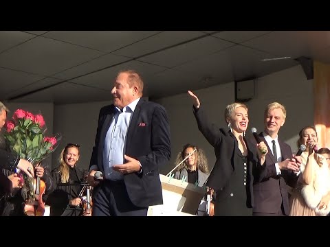 Видео: КОНЦЕРТ "ДУНАЕВСКИЙ+ДУНАЕВСКИЙ"  (Максим Дунаевский, Алина Яровая, Алексей Гоман, Ангелина Сергеева)