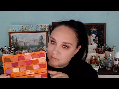 Видео: Новая палетка теней от Makeup Revolution Tasty Peach. Осенний макияж.