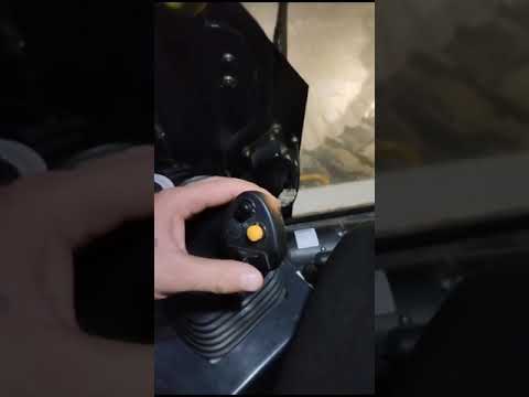 Видео: обзор бульдозера Сэм китаец