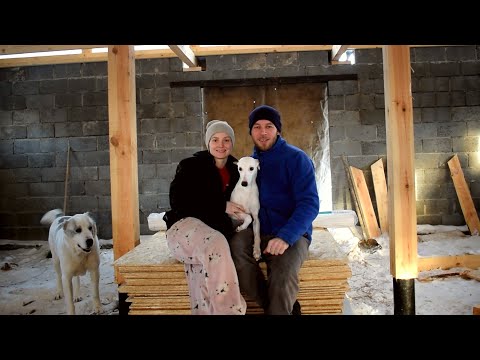 Видео: КУПИЛИ ДОМ В ДЕРЕВНЕ. НЕ ОЖИДАЛИ ТАКИХ ТРУДНОСТЕЙ, НО СТРОЙКА ПРОДОЛЖАЕТСЯ. ПРИВЕЗЛИ НОВЫЙ МАТЕРИАЛ