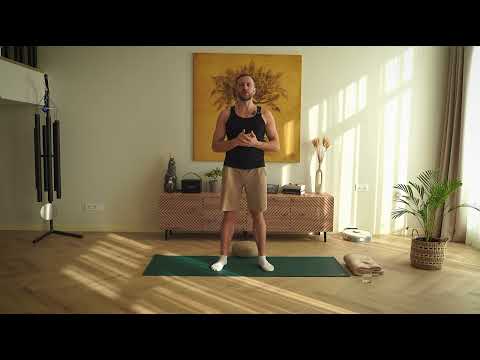 Видео: Йога практика для пробуждения всего тела