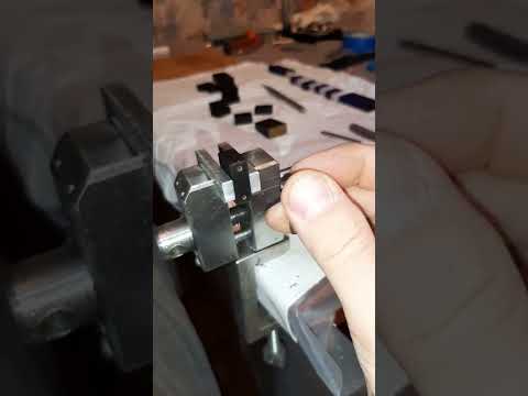 Видео: Сверловка звеньев перекидных чёток.