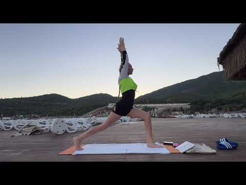 Видео:  ✨Лёгкая утренняя разминка для начинающих | Йога для мягкого пробуждения тела и ума🌙