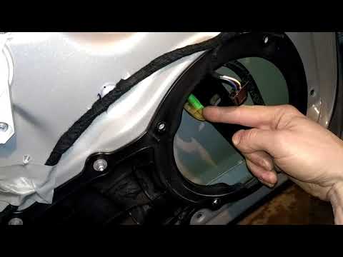 Видео: Как снять заменить стекло передних дверей AUDI A6 C7/demontaz bocznej szyby drzwi przod!