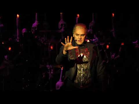 Видео: Иван Ожогин, Анастасия Вишневская - Танго на балу 10.03.2024 мюзикл "Мастер и Маргарита"