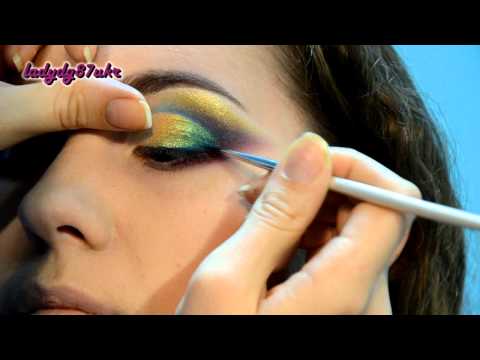 Видео: Яркий макияж на акварели