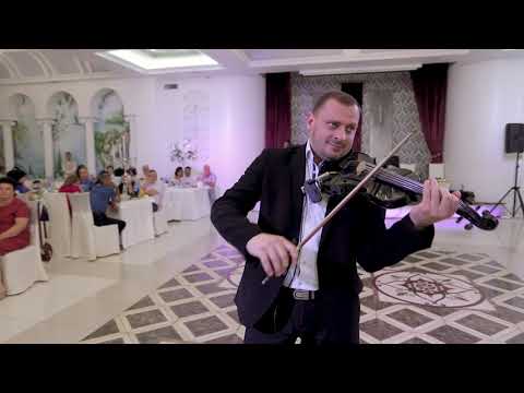 Видео: Волшебная скрипка Рустема Куртмеметова / The magic violin of Crimea Rustem Kurtametov