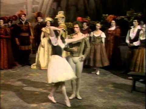 Видео: Рудольф Нуреев. "Жизель". 1979 г. Rudolf Nureyev. "Giselle".