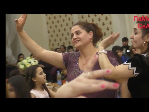 Видео: КРАСИВАЯ СВАДЬБА/ТУЙИ ПОМЕРИ/TAJIK WEDDING/РАКСИ ТОЧИКИ 2022)