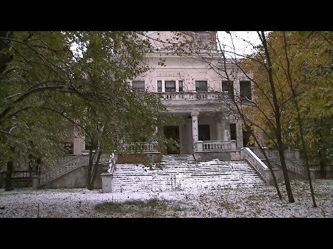 Видео: Внутри дачи Сталина: как выглядит самое засекреченное место в Мытищах?