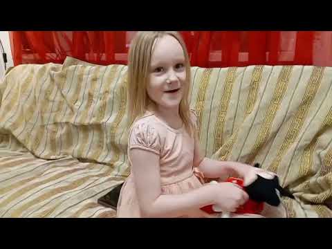 Видео: Два Хомяка И Кошка Ариночки И Танцы!