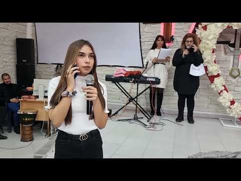 Видео: Сценка - душевни връзки