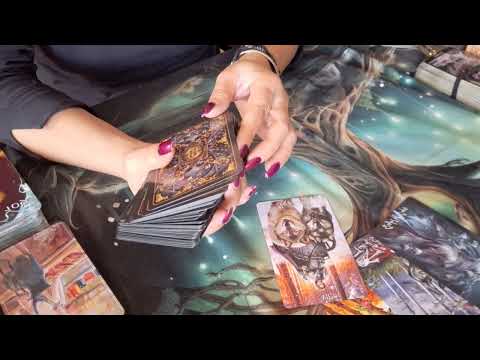 Видео: Отношенията ви  през ноември 🥰🥰🥰