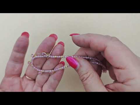 Видео: Как сделать бусы из мини камней