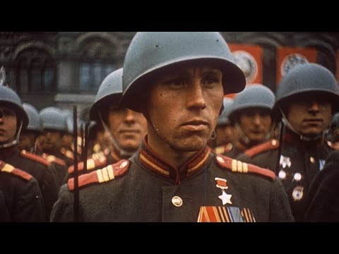 Видео: Парад Победы 9 МАЯ (1945 года) в ЦВЕТЕ в хорошем качестве