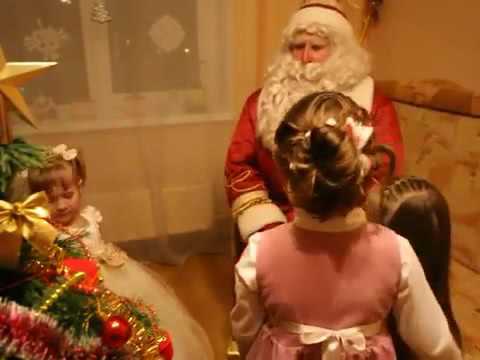 Видео: Дед Мороз и Снегурочка на Дом в Москве и Московской области