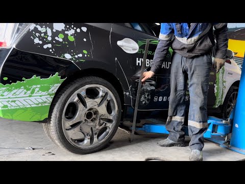 Видео: Какие колёса должны стоять на Toyota Prius 30 ?