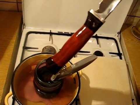 Видео: Пропитка рукояток ножей в масле