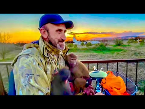 Видео: Люська пошла в фонтане по воде АКИ ПО СУХУ)))