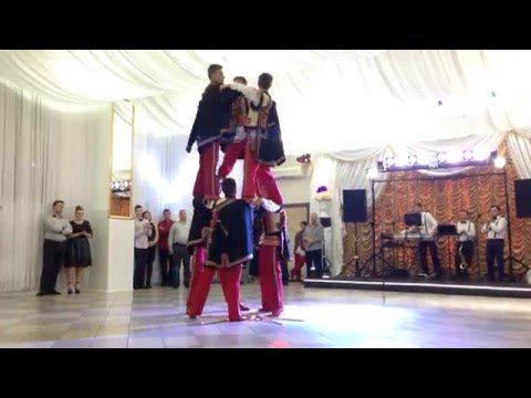 Видео: Гуцульський танець "Аркан"