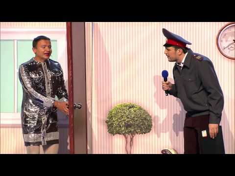 Видео: КВН Кембридж - СТЭМ с Александром Олешко