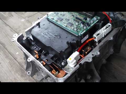 Видео: Lexus RX400h - ремонт инвертора
