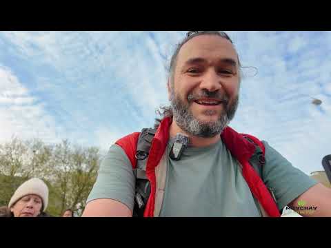 Видео: По Амстердаму на велосипеде.