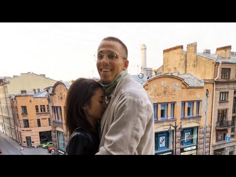 Видео: КАК ПОЗНАКОМИТЬСЯ С ЛЮБОЙ ДЕВУШКОЙ В 21 ВЕКЕ?