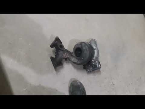 Видео: Как снять турбину на мерседес gl 350