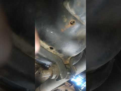 Видео: как сделать на ЗИЛ. 130 подъем кузова с кнопки