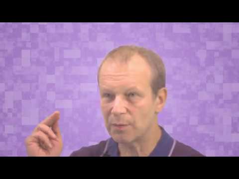 Видео: Дмитрий Петров. Как избавиться от языкового барьера