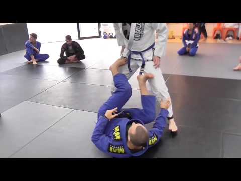 Видео: Восстановление и инвертирование стража (Лаклан Джайлс)