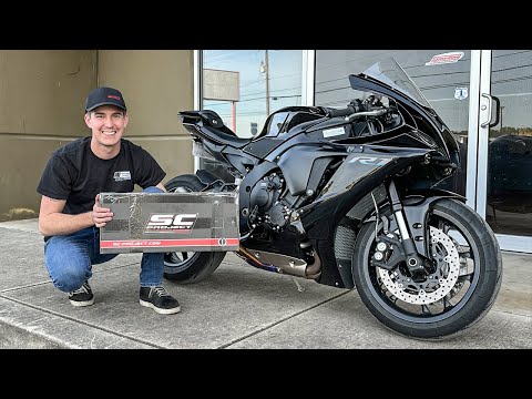 Видео: Установка выхлопной системы Yamaha R1 SC Project — НЕВЕРОЯТНЫЙ звук