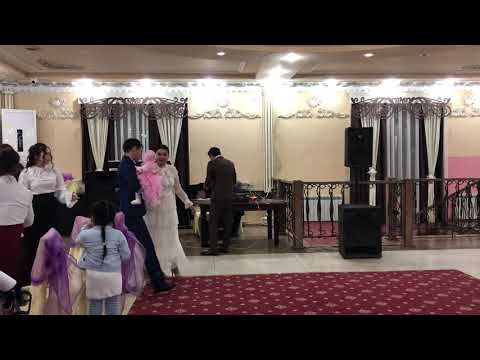 Видео: Аке Ана. Әкеміздің 50 жас мерей тойы . Амановтар отбасы