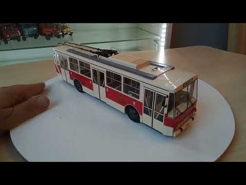 Видео: Дорогое удовольствие:  #троллейбус  #Skoda  14Tr  #масштабные_модели  1:43