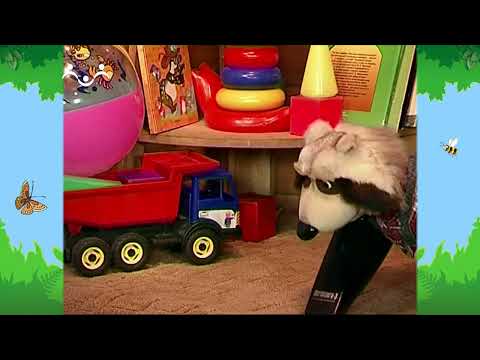 Видео: Утро в Шишкином Лесу. Быт. Как стать спасателем