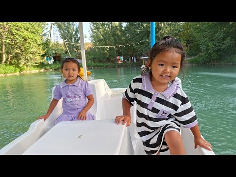 Видео: Кыздар сууну абдан жакшы корушот