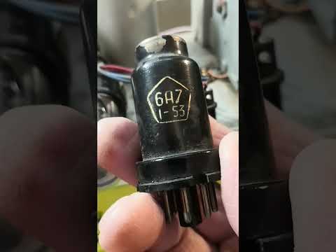 Видео: обзор радиоприемника БАЛТИКА 1953 г