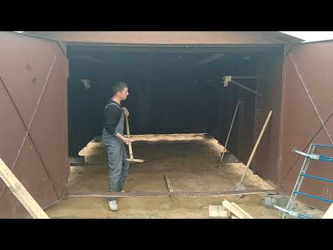 Видео: Перевозка гаража, установка на блоки.