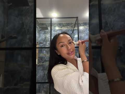 Видео: Мэри Кулешова в прямом эфире 03.09.2023. Макияж (полная версия)