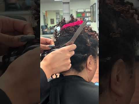 Видео: Прекратите это!! Спутанные косички в шелковистые локоны 😥 Четырехмесячное преображение 🙌🏽