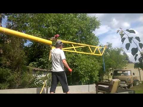 Видео: манипулятор для пчел