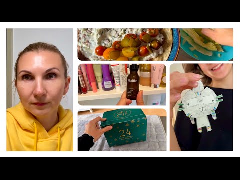 Видео: Первый Адвент Календарь в Этом Году 😁 Милана Мастерица 🤩 Про Наклейки для Ногтей 💅 Влог 23.10.2025