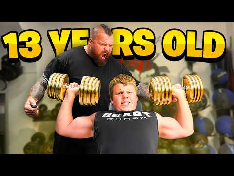 Видео: 13-летний жим гантелей 176 фунтов / 80 кг | При участии Эдди Холла и Максимуса Холла