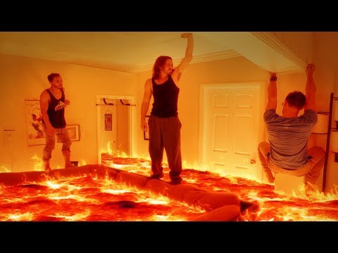 Видео: Пол - это лава.