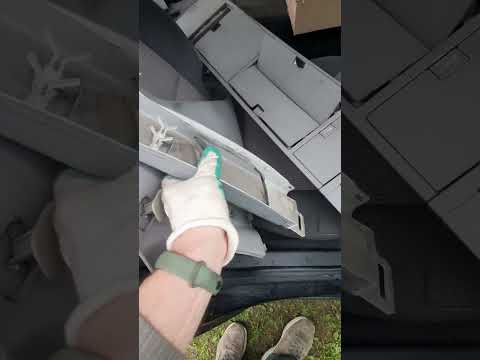 Видео: Снимаем потолок на Opel Signum Опель Сигнум