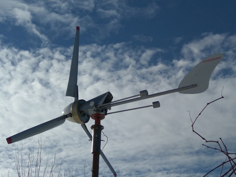 Видео: Ветрогенератор  Аксиальная пчела