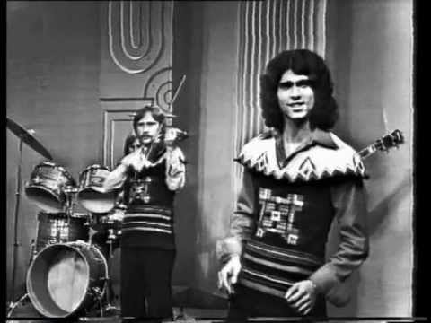 Видео: "Васильки во ржи" - ВИА "СЯБРЫ" - руководитель В. БАДЬЯРОВ