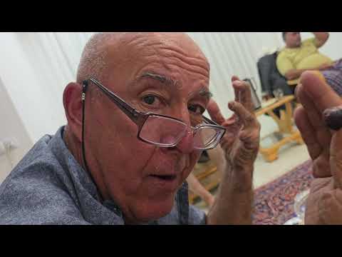 Видео: Ангури Аутом Роял. Яъне Маликаи  тирамоҳ. Ангури бениҳоят ширин. Насиб бошад Ниҳолашро мебиёрем.