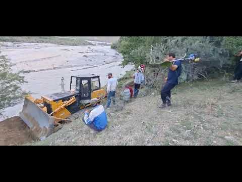 Видео: Трактора бераҳмш!Бозсозии роҳи нави мошингард